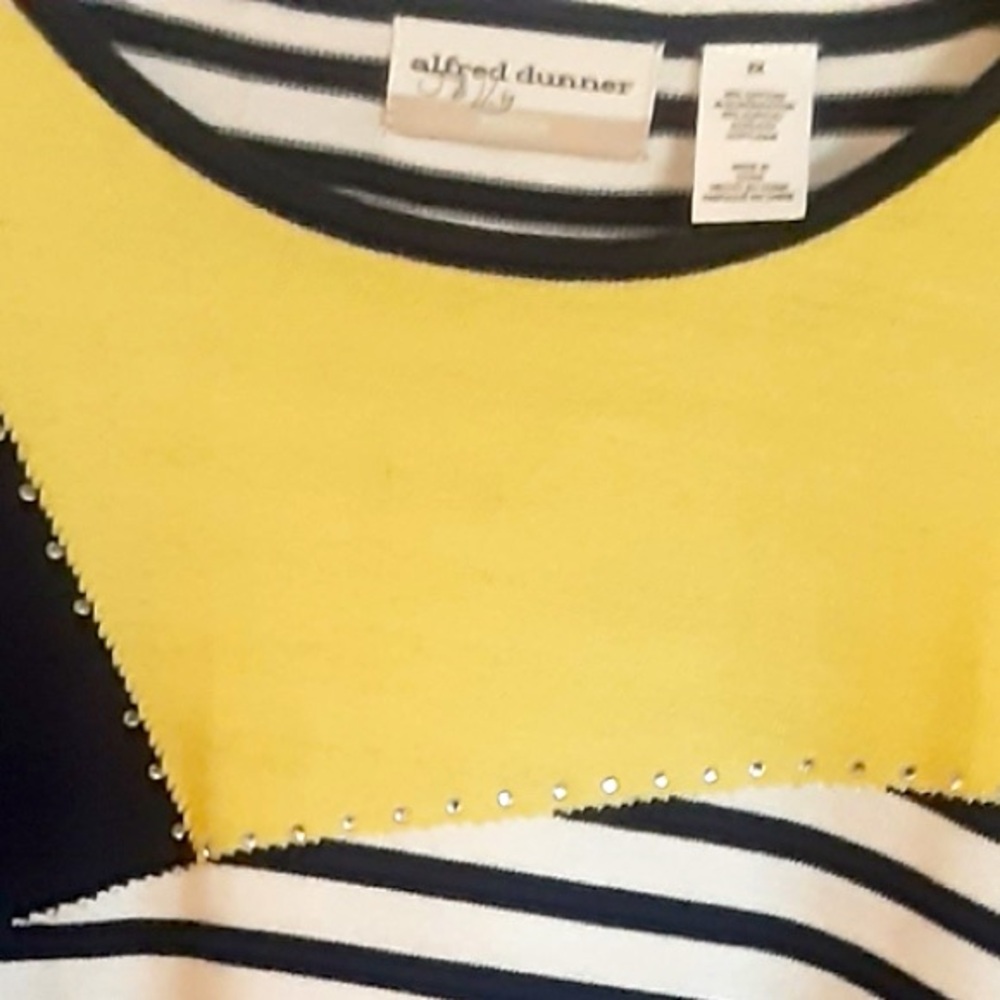 Alfred Dunner sweater